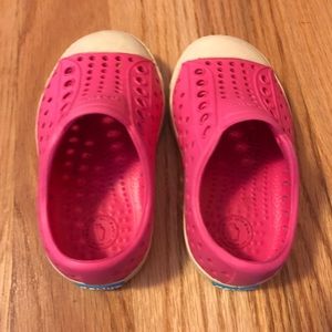 Toddler 5 Native pink!